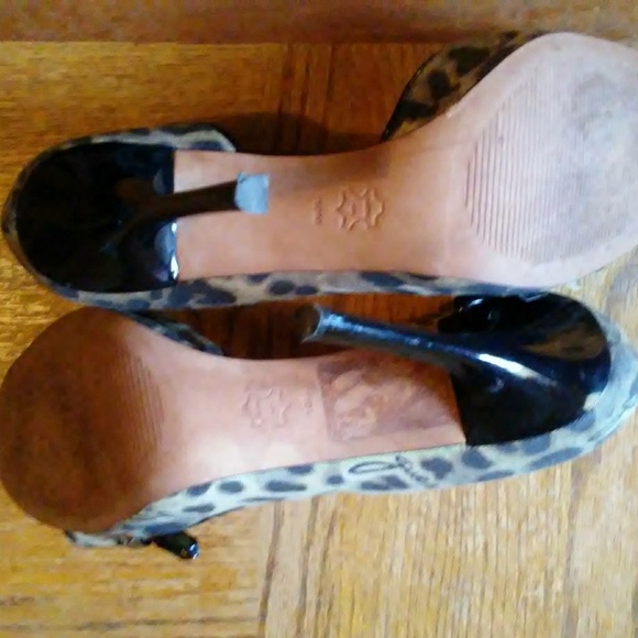 Guess High heels Animal print Hearts Size 10M - Picture 7 of 7